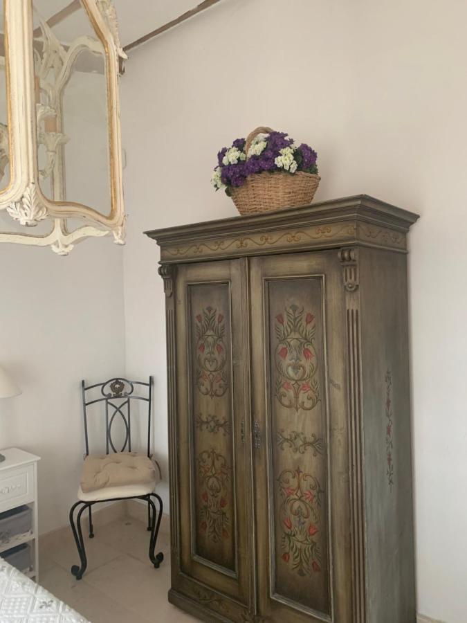 le mas des roses 1884 Vence Extérieur photo
